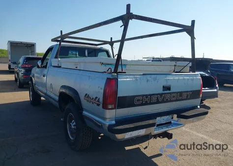 1992 Chevrolet Gmt-400 K2500 z USA, uszkodzony, nr VIN 1GCGK24K9NE141837